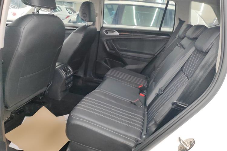 Used Volkswagen Tiguan L 2022 330TSI Automatic Two-Wheel Drive Comfort Edition
