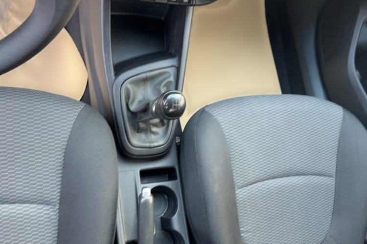 Used Hyundai Verna 2017 1.4L Manual Refreshed Version China VI Standard
