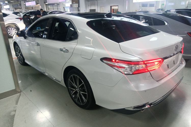 Used Toyota Camry 2023 2.5G Luxury Edition
