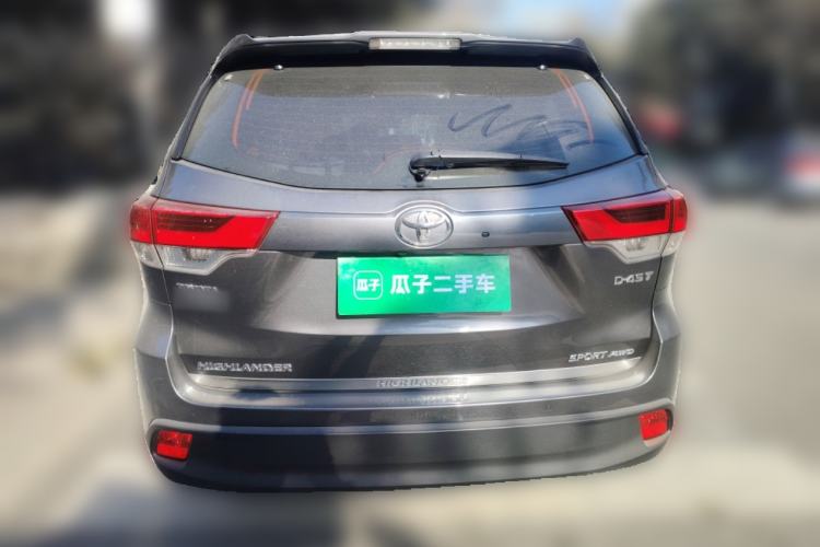 Used Toyota Highlander 2018 2.0T Four-Wheel Drive Prestige Version 7 Seats China V Emission Standard