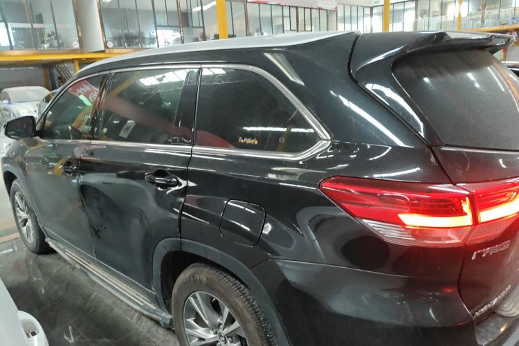 Used Toyota Highlander 2018 2.0T Four-Wheel Drive Elite Edition 7 Seats China VI Standard
