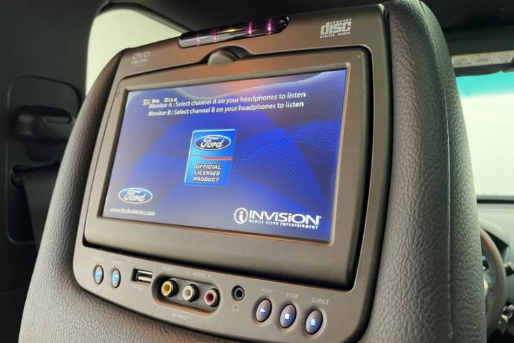 Used Ford Explorer 2013 3.5L Deluxe Model
