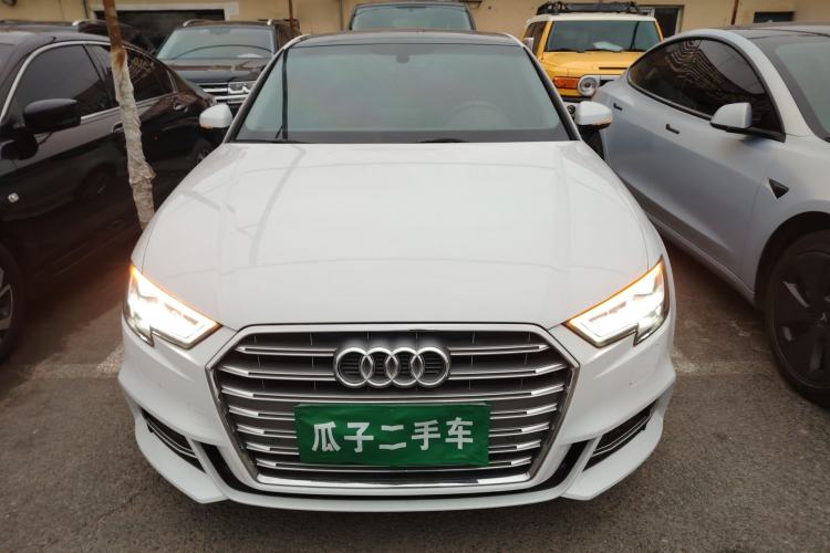 Used Audi A3 2020 Limousine 35 TFSI Fashion Edition China VI Emission Standard
