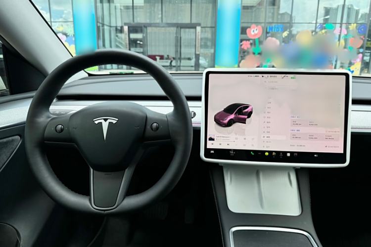 Used Tesla Model Y 2024 Rear-Wheel-Drive Version
