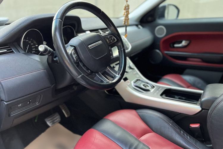 Used Land Rover Range Rover Evoque 2015 2.0T 5-Door Ignite Edition
