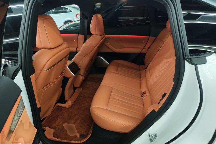 Used ONVO L60 2024 60 kWh Rear-Drive Version
