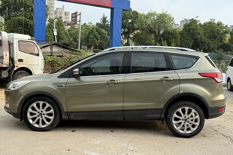 Used Ford Kuga 2013 1.6L GTDi Two-Wheel-Drive Trend Model