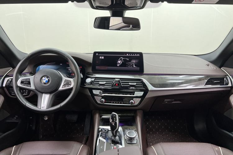 Used BMW 5 Series 2022 Restyled 525Li M Sport Package
