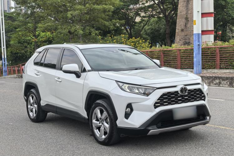 Used Toyota RAV4 2021 2.0L CVT 4x4 Style PLUS Edition
