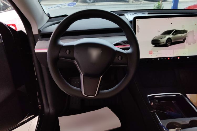 Used Tesla Model Y 2024 Rear-Wheel-Drive Version
