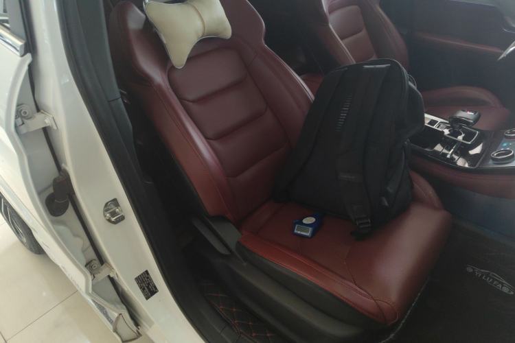 Used JETOUR X70 PLUS 2021 1.6T DCT 7-Seater
