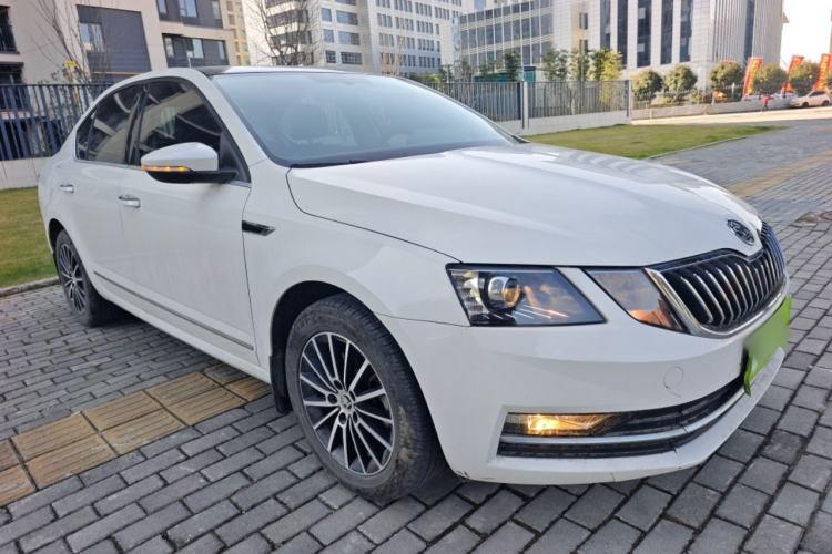 Used Skoda Octavia 2019 TSI230 DSG Luxury Edition
