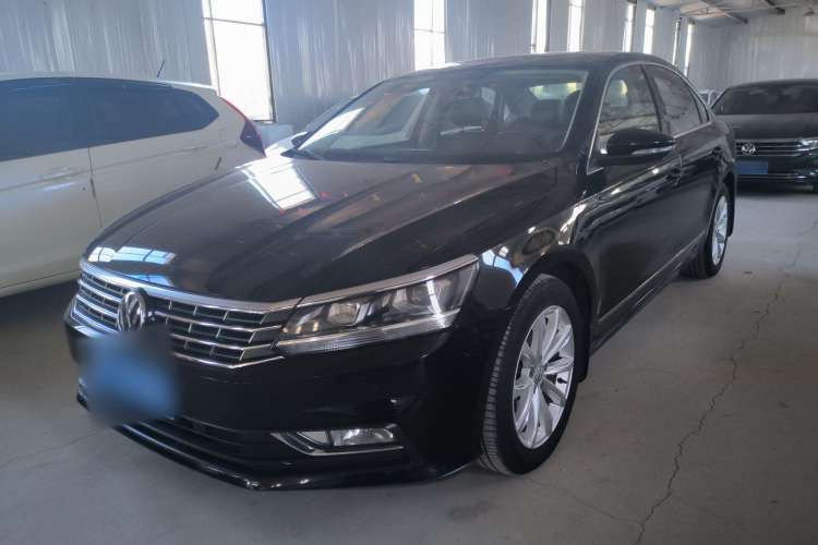 Used Volkswagen Passat 2017 330TSI DSG Luxury Edition
