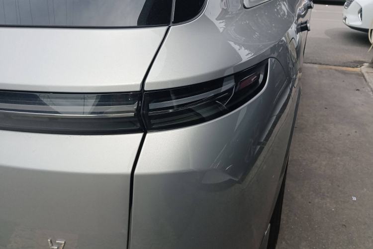 Used Li Auto L7 2023 Pro Model
