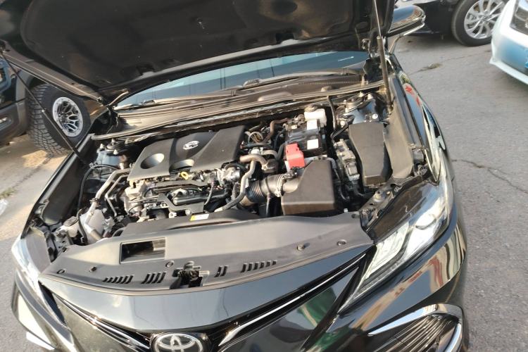 Used Toyota Camry 2021 2.0G Luxury Edition
