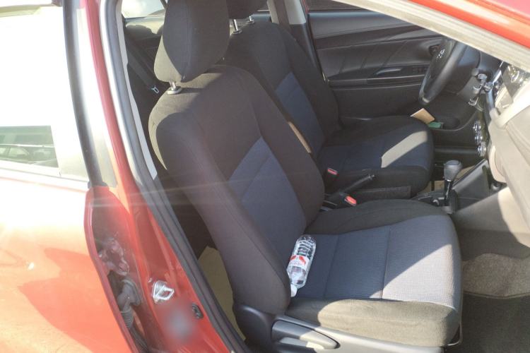 Used Toyota YARiS L 2017 1.5E CVT Dynamic Edition
