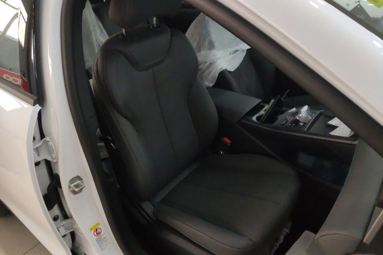 Used BYD Qin PLUS 2025 DM-i Smart Drive 55KM Leading Model
