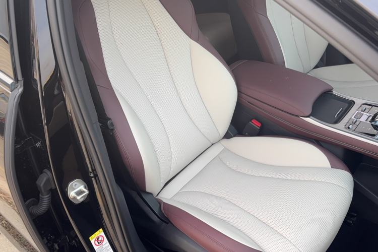 Used BYD Seal 2023 DM-i 1.5L 121km Prestige Model