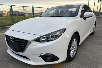 Used Mazda Mazda 3 Axela 2016 Sedan 1.5L Automatic Comfort Model