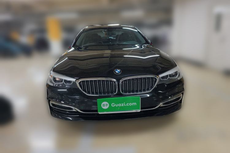 Used BMW 5 Series 2019 525Li Luxury Package
