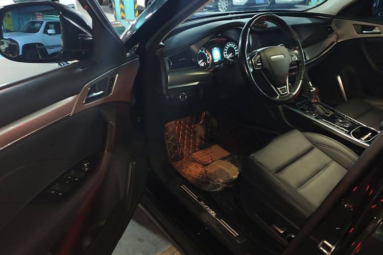 Used Haval H7 2016 Blue-Label H7 2.0T Automatic Luxury Model
