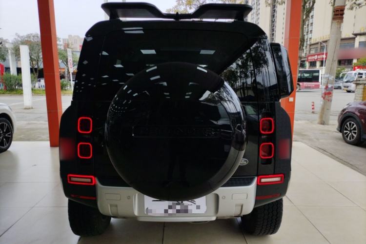 Used Land Rover Defender 2024 110 3.0T P400 Dark Edition