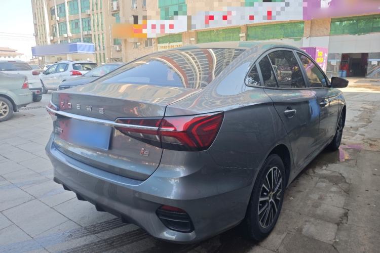 Used Roewe i5 2021 1.5L CVT Platinum Edition
