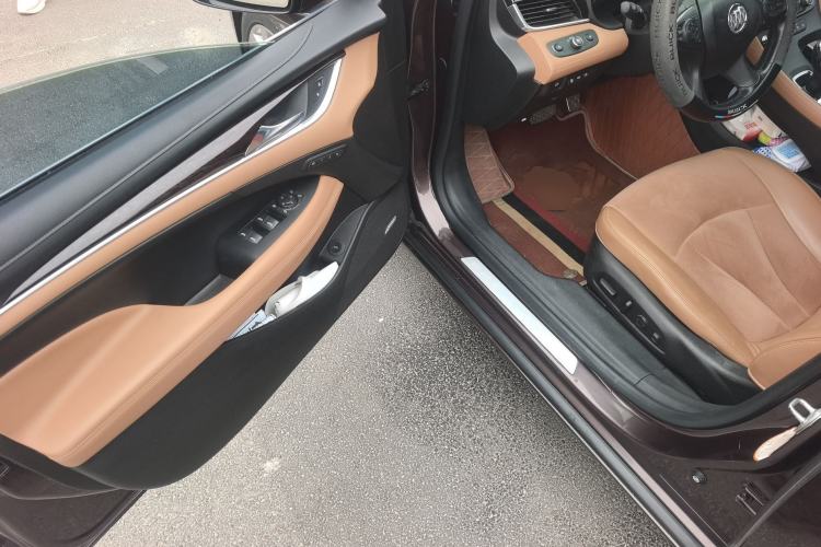 Used Buick LaCrosse 2016 28T Flagship Model
