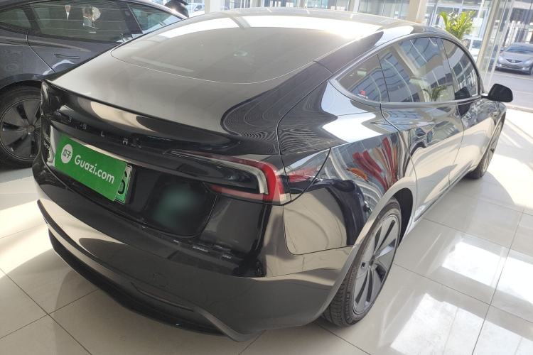 Used Tesla Model 3 2023 Long-Range All-Wheel-Drive Version
