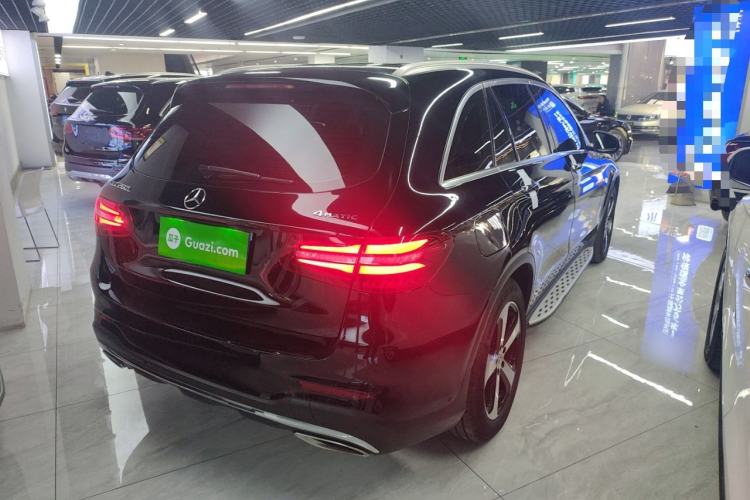 Used Mercedes-Benz GLC 2019 Facelift GLC 260 L 4MATIC Luxury Model
