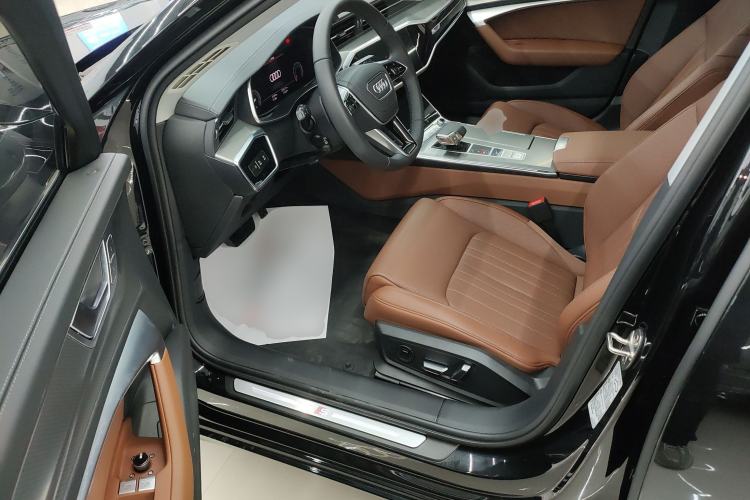 Used Audi A6L 2025 45 TFSI Prestige Dynamic Edition + Ventilated Comfort Package