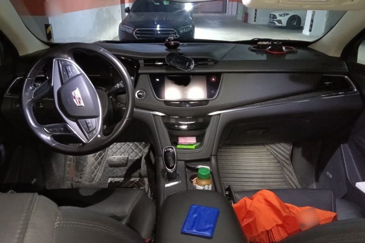 Used Cadillac XT5 2016 25T Luxury Model
