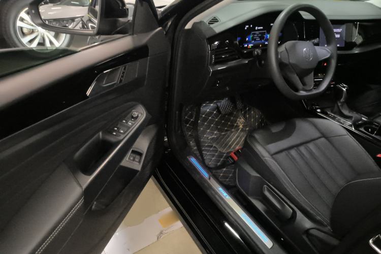 Used Volkswagen Passat New Energy 2022 430 PHEV Hybrid Business Edition
