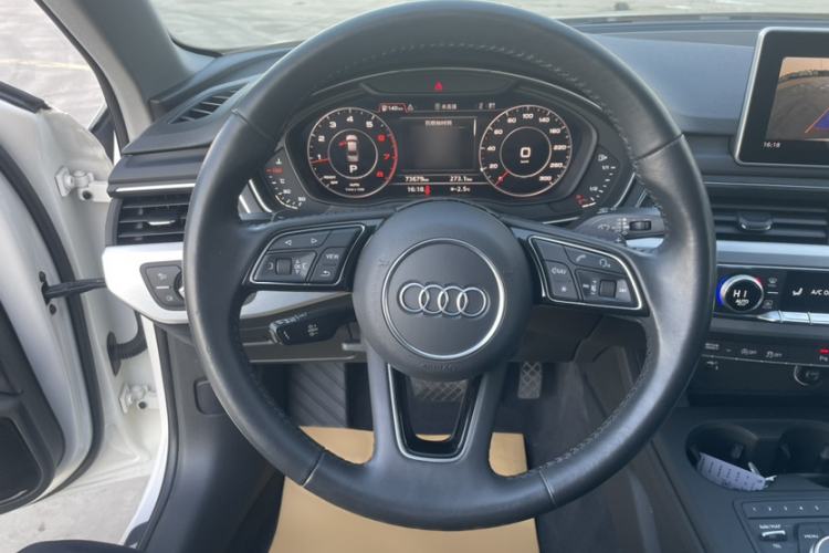 Used Audi A4L 2018 30th Anniversary Edition 40 TFSI Fashion Model