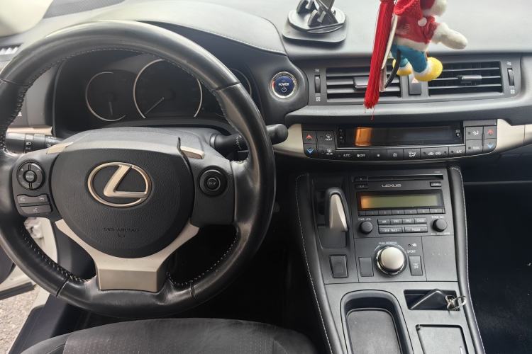 Used Lexus CT 2017 CT200h Elite Edition Solid Color China V Standard