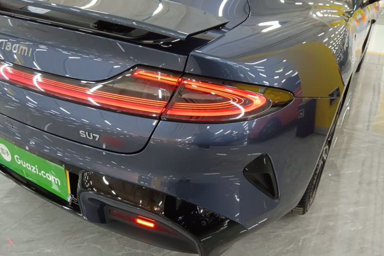 Used  SU7 2024 Four-Wheel Drive Ultra-Long Range Advanced Intelligent Driving Max Edition
