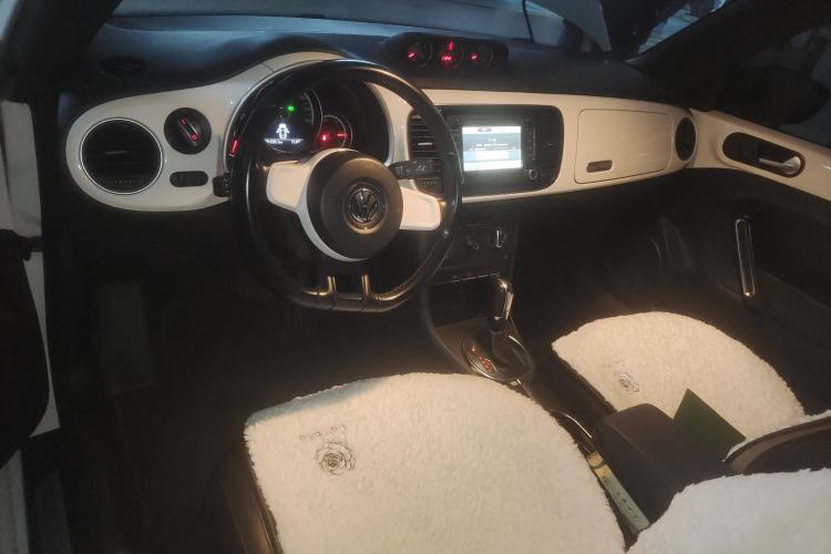 Used Volkswagen Beetle 2013 1.4 TSI Comfort Model
