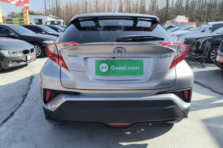 Used Toyota IZOA 2020 2.0L Enjoy Edition
