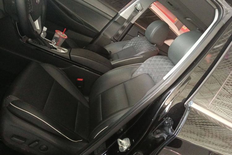 Used Hyundai Tucson 2020 280TGDi Two-Wheel-Drive GLS Fashion Edition China VI Standard
