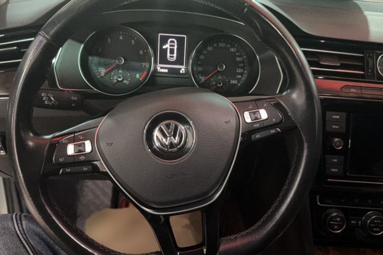 Used Volkswagen Magotan 2019 330TSI DSG Luxury Version China VI Standard
