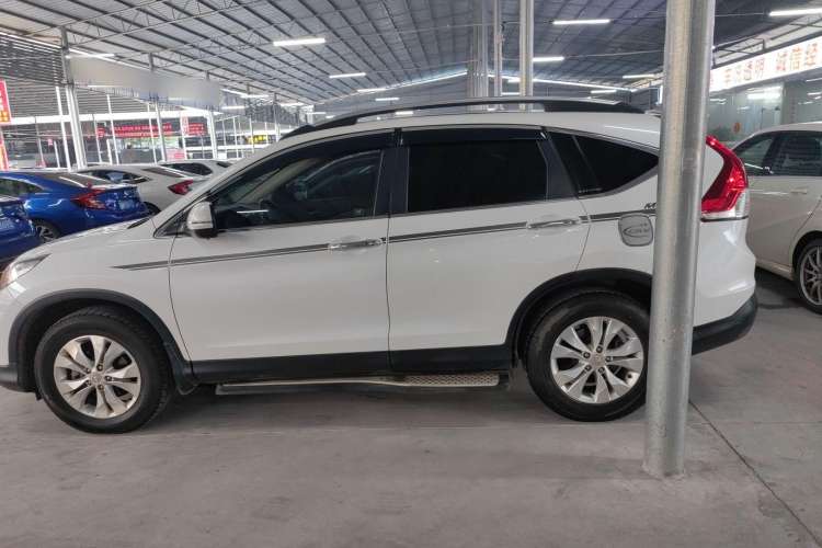 Used Honda CR-V 2013 2.4L Two-Wheel-Drive Luxury Edition
