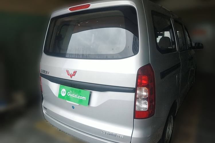 Used Wuling Hongguang V 2022 1.5L Jingqu Edition Electric-Assist LAR
