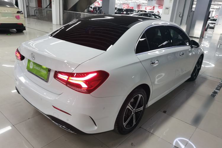 Used Mercedes-Benz A-Class 2022 Revised Version A 200 L Sport Sedan Fashionable Style
