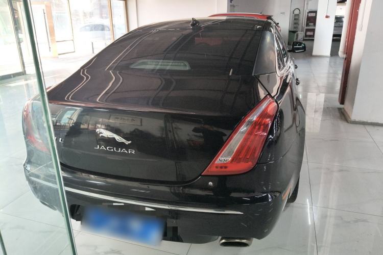 Used Jaguar XJ 2014 XJL 2.0T Two-Wheel-Drive Elegant Business Edition
