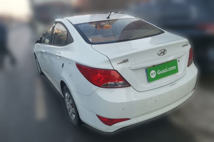 Used Hyundai Verna (older generation) 2014 1.4L Manual Smart GLS Trim