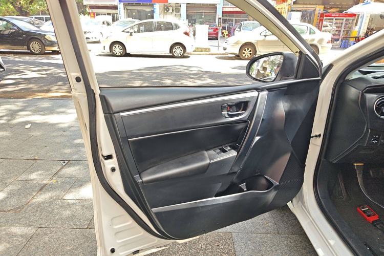 Used Toyota Corolla 2017 Revised Version 1.2T S-CVT GL
