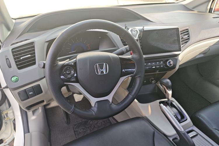 Used Honda Civic 2013 10th Anniversary 1.8L Automatic Comfort Version
