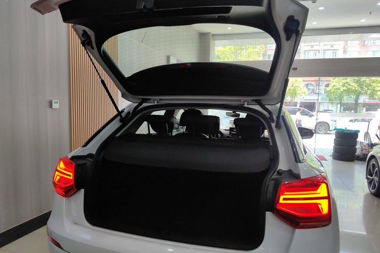 Used Audi Q2L 2021 35 TFSI Fashionable and Elegant Model
