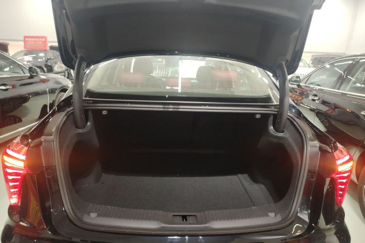 Used Hongqi H5 PHEV 2025 170 Super Hybrid Version
