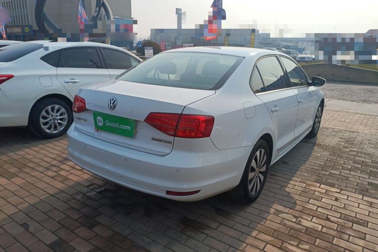 Used Volkswagen Sagitar 2017 1.6L Automatic Comfort Model
